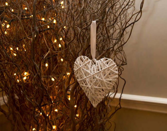 heart wedding tree theme